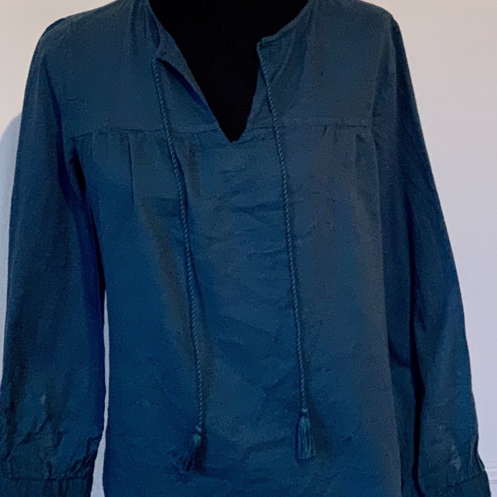 Old Navy Long Sleeve V Neck